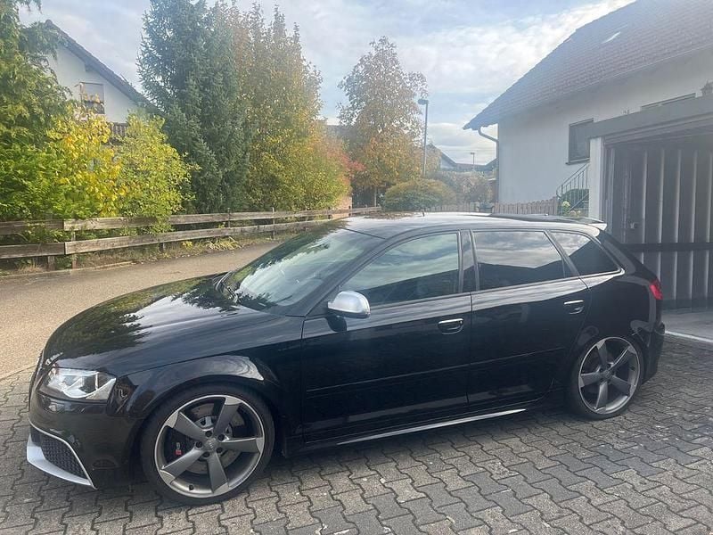 Gebraucht Audi RS3 Sport 340 PS (250 kW) 2011 Schwarz Limousine