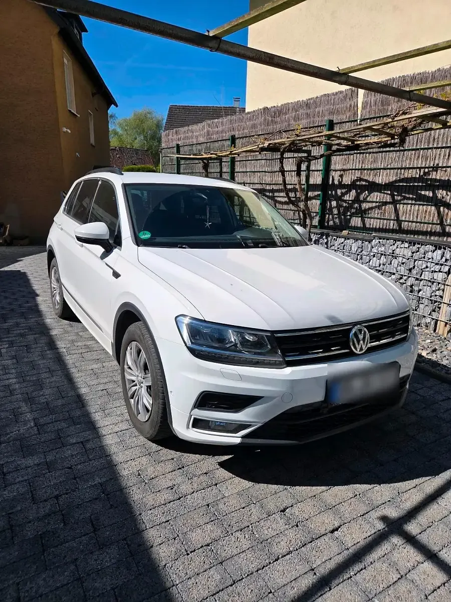 Gebraucht VW Tiguan 150 PS (110 kW) 2018 Weiß SUV