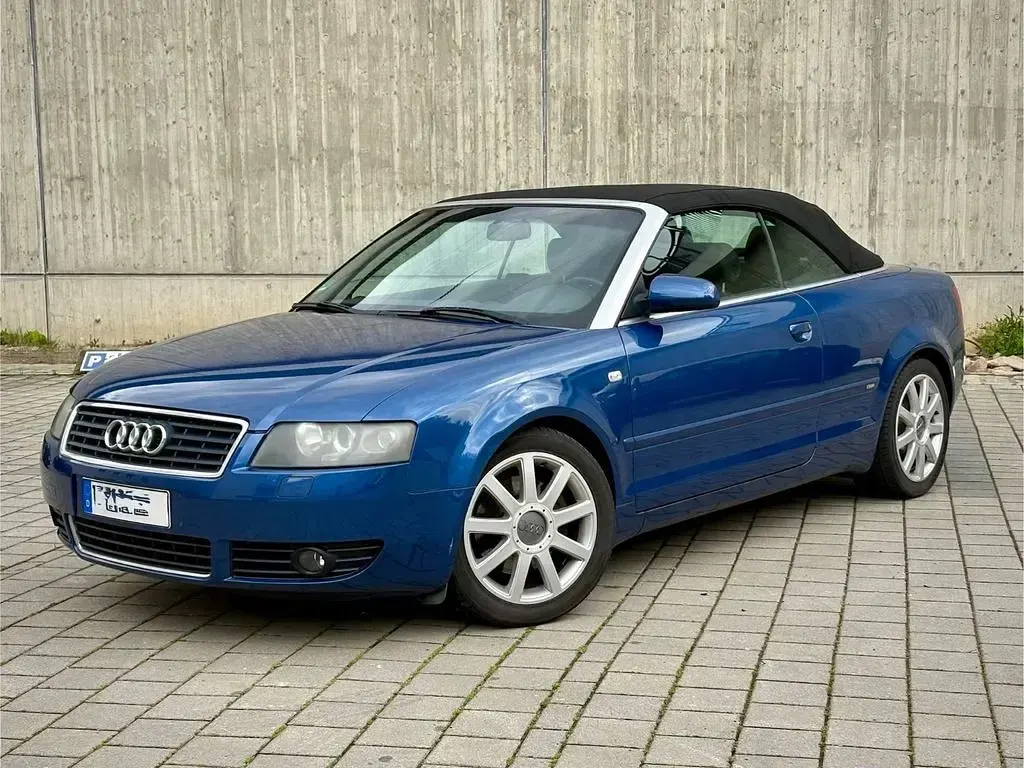 Gebraucht Audi A4 Cabriolet S-Line 193 PS (141 kW) 2004 Blau Cabrio