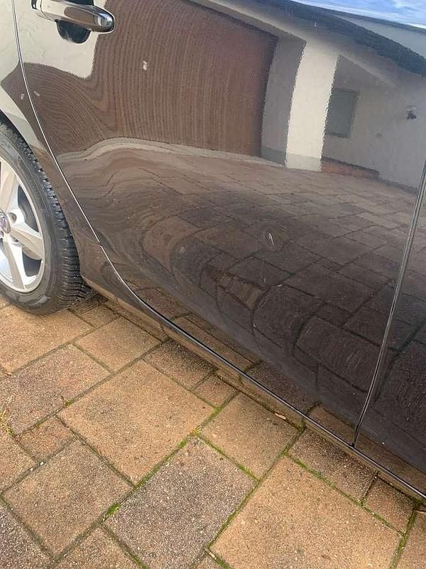 Gebraucht Volvo V40 120 PS (88 kW) 2014 Schwarz Kombi