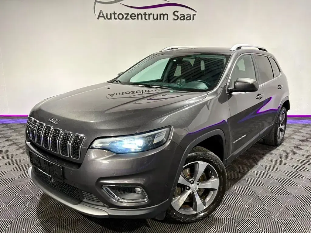 Gebraucht Jeep Cherokee Limited 194 PS (142 kW) 2019 Grau SUV