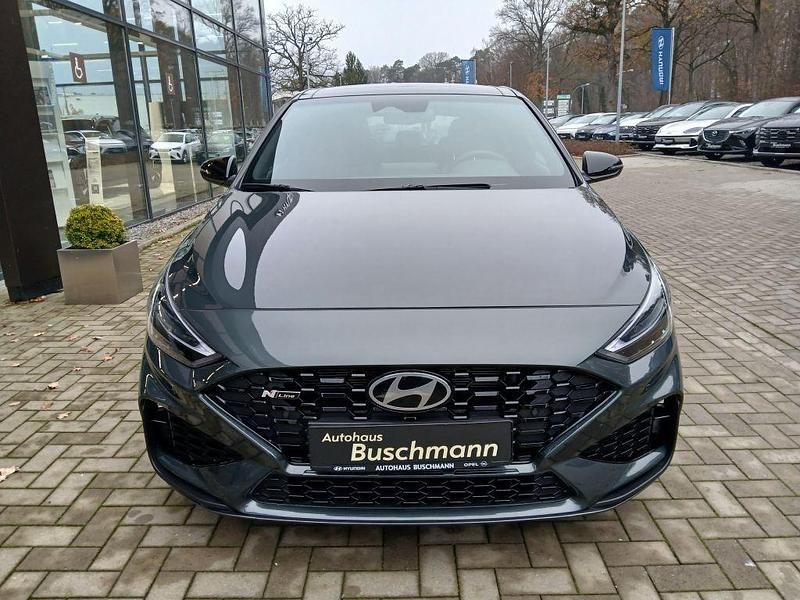 Gebraucht Hyundai i30 N Line 140 PS (102 kW) 2025 Cypress green mineraleffekt Limousine