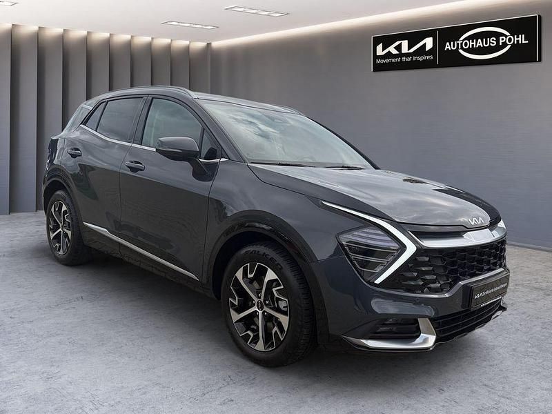 Dark penta Gebraucht 2025 Kia Sportage Spirit SUV | 32.990 € (Guter Preis) - Bild 1/3