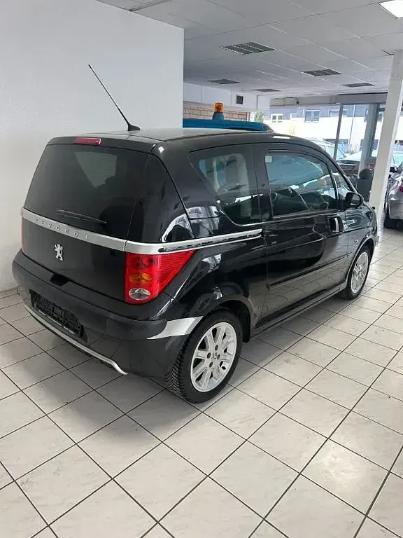 Gebraucht Peugeot 1007 109 PS (80 kW) 2006 Schwarz Van / Kleinbus