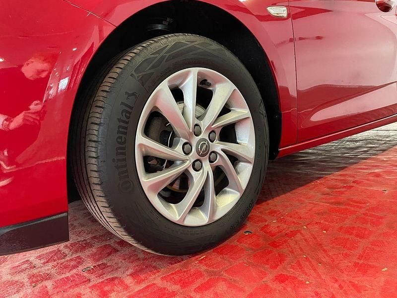 Gebraucht Opel Astra 122 PS (89 kW) 2021 Rot Kombi