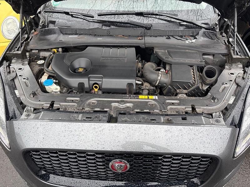 Gebraucht Jaguar E-Pace S 150 PS (110 kW) 2018 Grau SUV