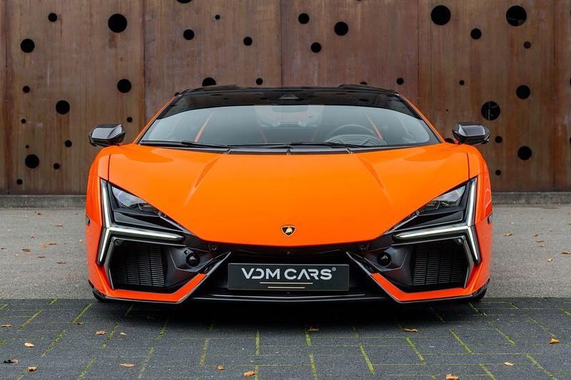 Neu Lamborghini Revuelto 1016 PS (747 kW) 2025 Orange Coupé