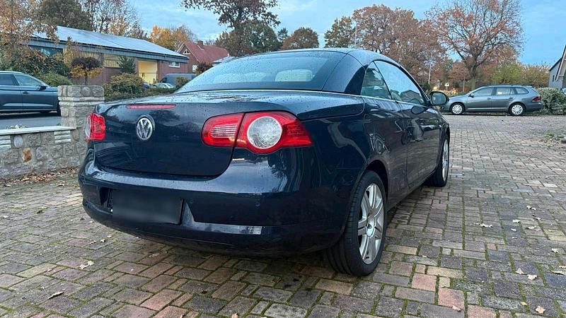 Gebraucht VW Eos 150 PS (110 kW) 2006 Blau Cabrio