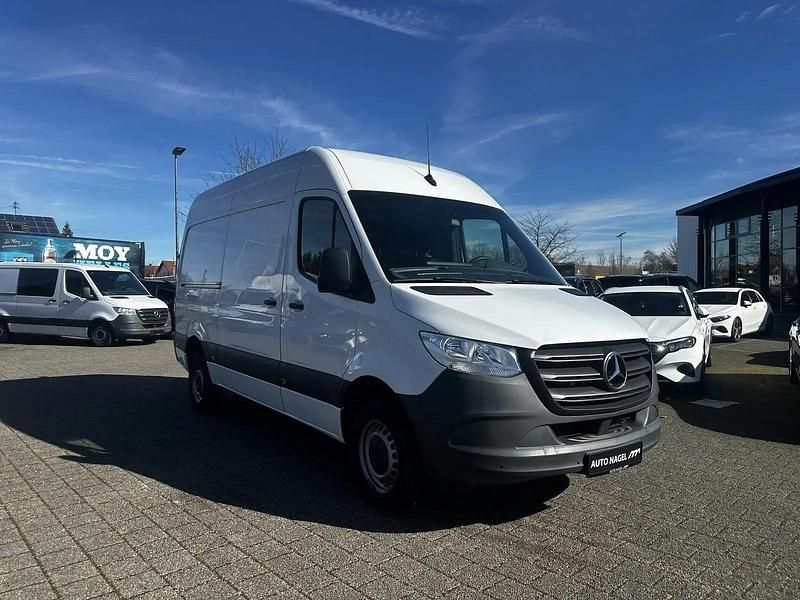 Gebraucht Mercedes Sprinter 150 PS (110 kW) 2022 Arktikweiß Van