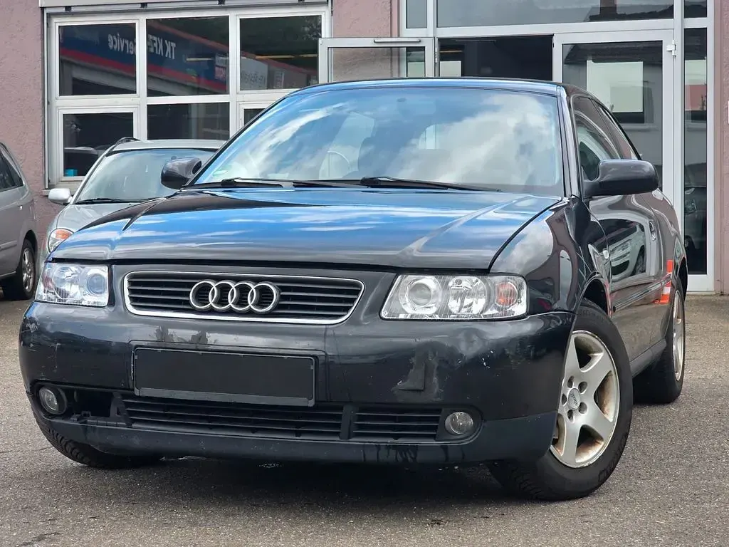 Brugt Audi A3 Ambiente 102 HK (75 kW) 2003 Sort Hatchback