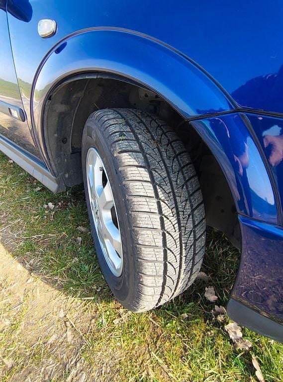 Gebraucht Opel Astra 80 PS (58 kW) 2003 Blau Limousine