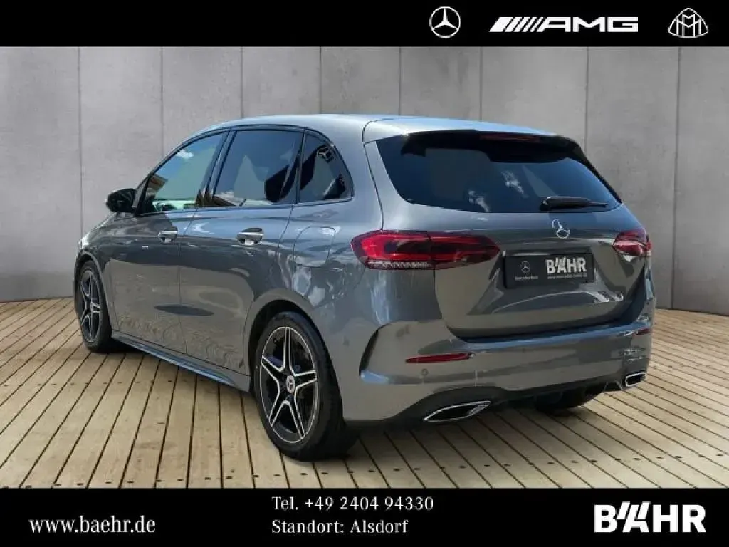 Gebraucht Mercedes 220 190 PS (139 kW) 2019 Mountaingrau (metallic) Limousine