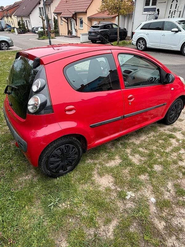 Gebraucht Citroën C1 68 PS (50 kW) 2006 Rot Kleinwagen