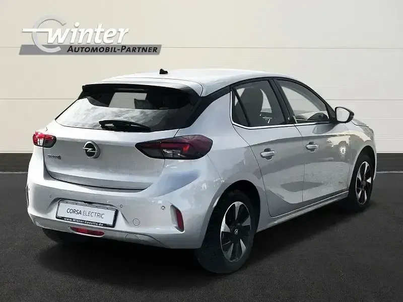 Gebraucht Opel Corsa-e Elegance 100 kW (136 PS) 2023 Silber Kleinwagen
