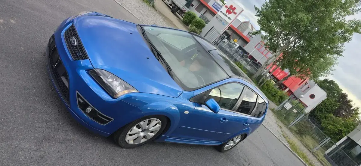 Gebraucht Ford Focus S 136 PS (100 kW) 2007 Blau Kombi