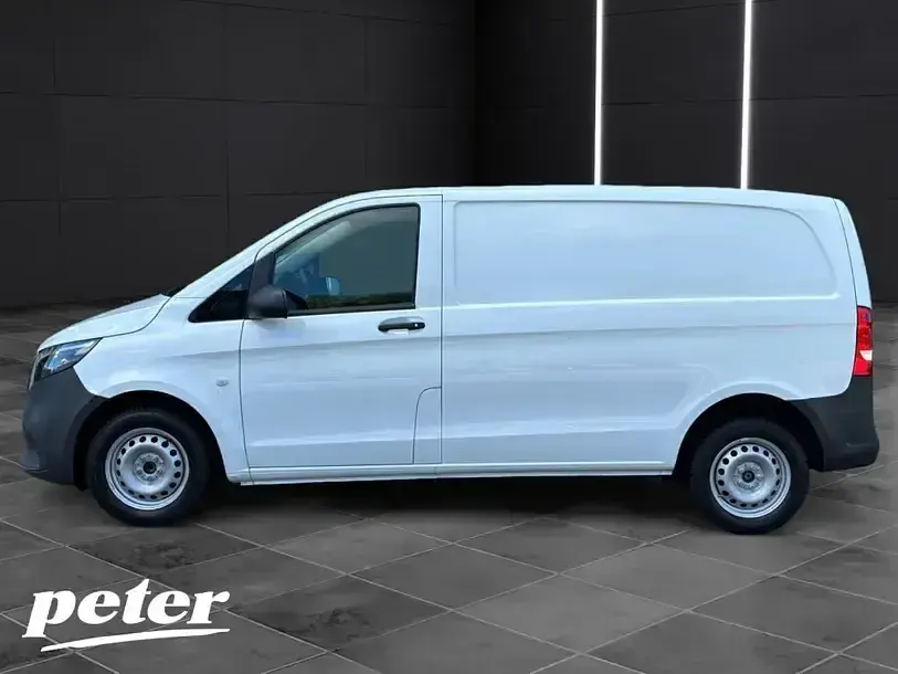 Gebraucht Mercedes Vito 102 PS (75 kW) 2025 Weiss Van