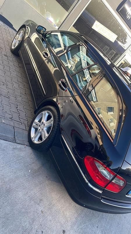 Gebraucht Mercedes E320 224 PS (164 kW) 2006 Schwarz Kombi