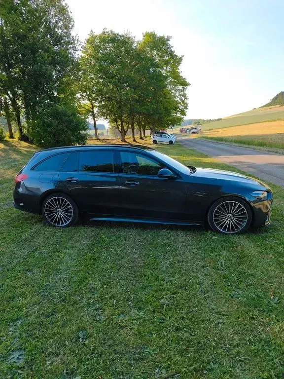 Gebraucht Mercedes C200 AMG line 204 PS (150 kW) 2022 Grau Limousine