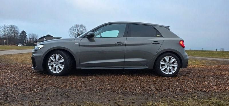 Gebraucht Audi A1 Sportback S-Line 200 PS (147 kW) 2019 Grau Kleinwagen