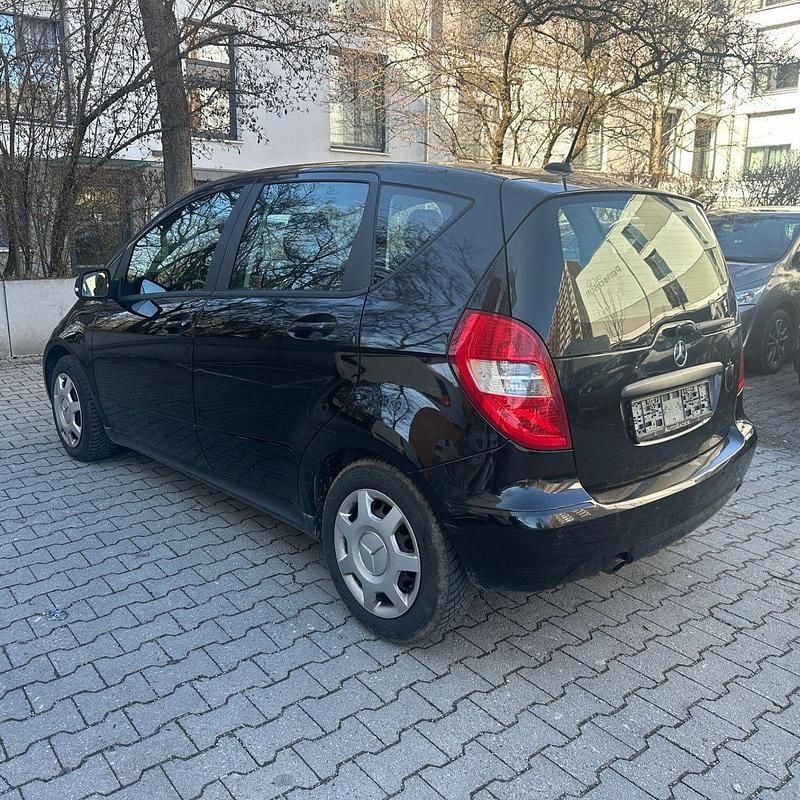Gebraucht Mercedes A160 95 PS (69 kW) 2009 Schwarz Kleinwagen