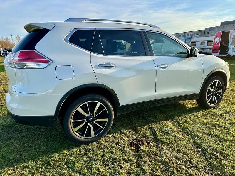 Gebraucht Nissan X-Trail Tekna 131 PS (96 kW) 2017 Weiß SUV