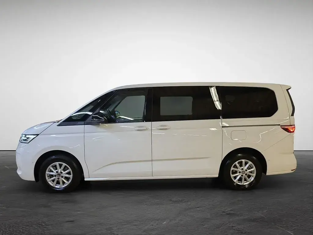 Gebraucht VW Multivan Life 150 PS (110 kW) 2025 Weiß Van / Kleinbus