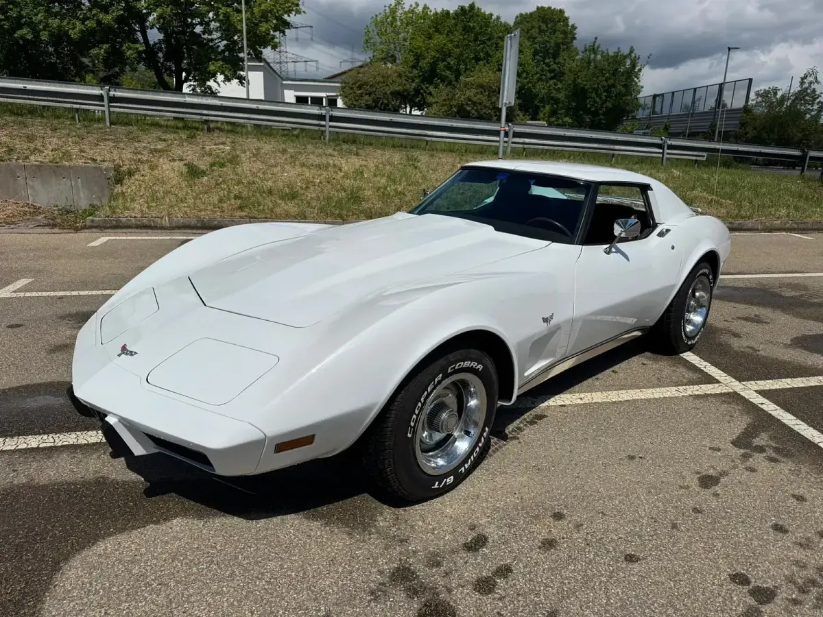 Gebraucht Chevrolet Corvette C3 190 PS (139 kW) 1977 Weiß Coupé