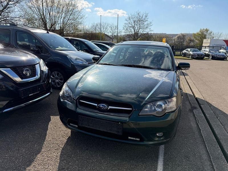 Gebraucht Subaru Outback Trend 165 PS (121 kW) 2003 Grün Kombi