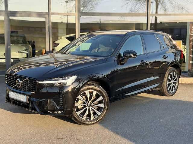 Gebraucht Volvo XC60 Plus 197 PS (144 kW) 2023 Schwarz SUV