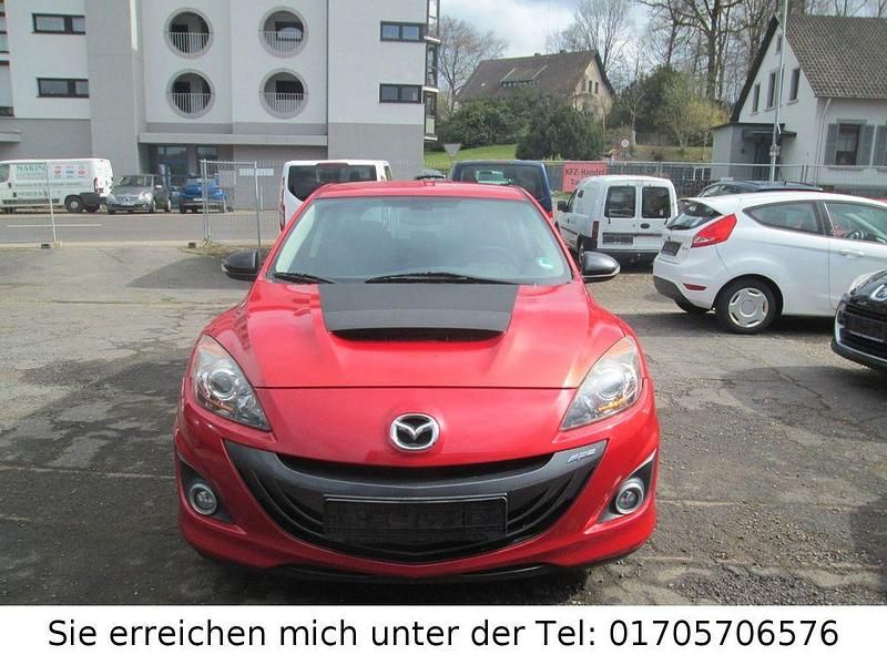 Second-hand Mazda 3 260 CP (191 kW) 2011 Roșu Berlinǎ