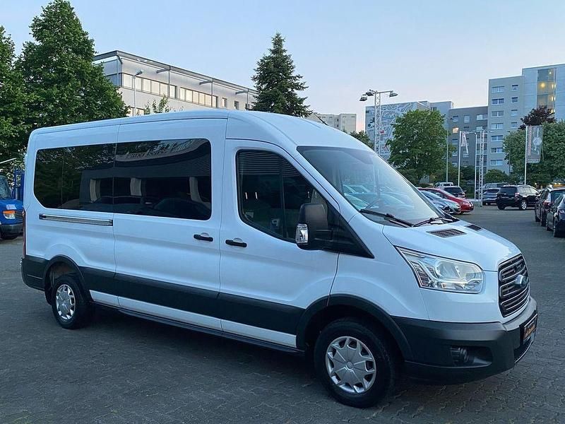 Weiß Gebraucht 2016 Ford Transit Trend Kombi | 14.990 € (Etwas zu teuer) - Bild 1/4