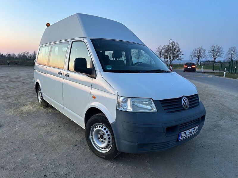 Weiß Gebraucht 2006 VW T5 Van | 12.900 € - Bild 1/4