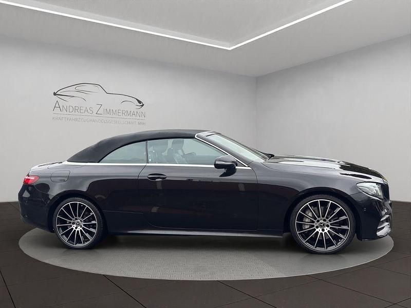 Gebraucht Mercedes E300 AMG line 245 PS (180 kW) 2018 Schwarz Cabrio
