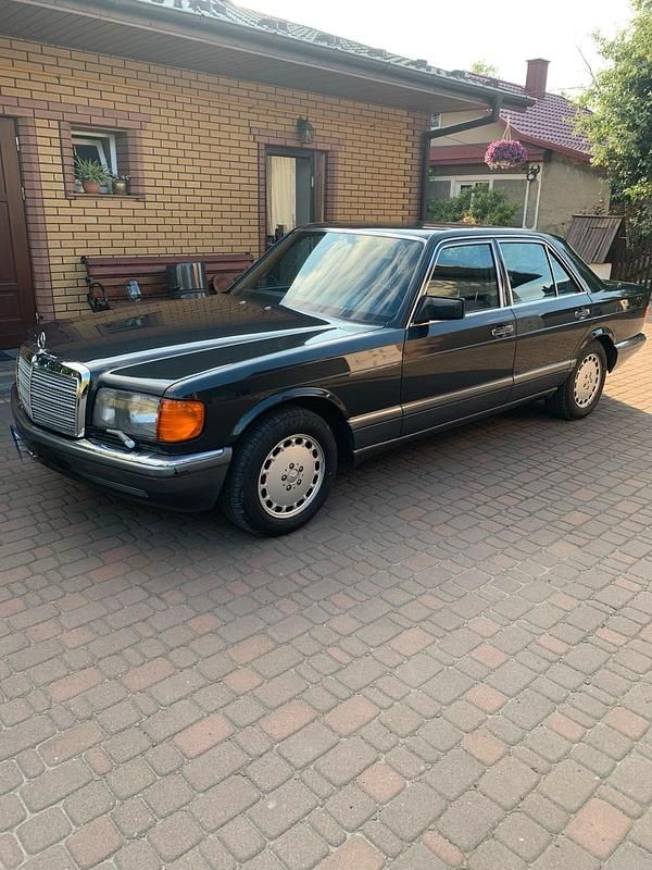 Gebraucht Mercedes E500 242 PS (177 kW) 1990 Andere farben Limousine