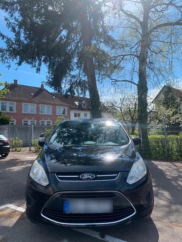 Schwarz Gebraucht 2011 Ford Grand C-Max Van / Kleinbus | 4.100 € (Fairer Preis) - Bild 1/4