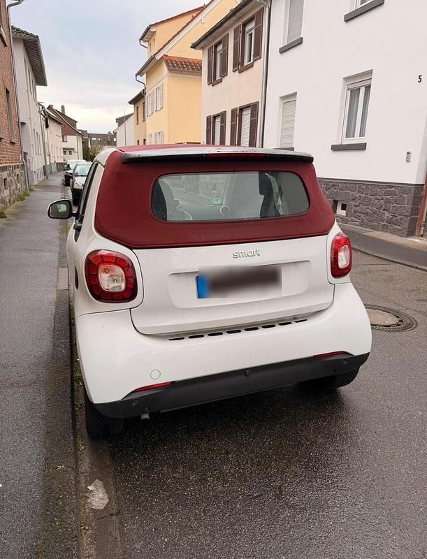 Gebraucht Smart ForTwo Cabrio 90 PS (66 kW) 2016 Weiß Cabrio