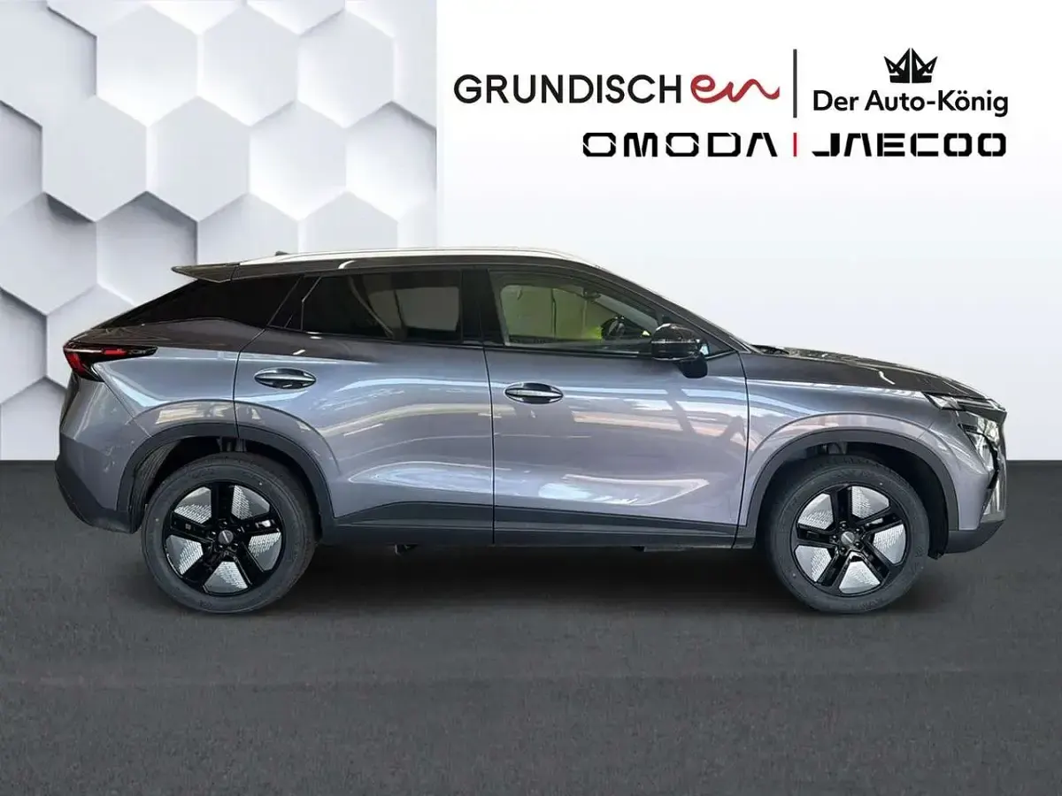 Neu Omoda 5 155 kW (211 PS) 2026 Phantom grey SUV