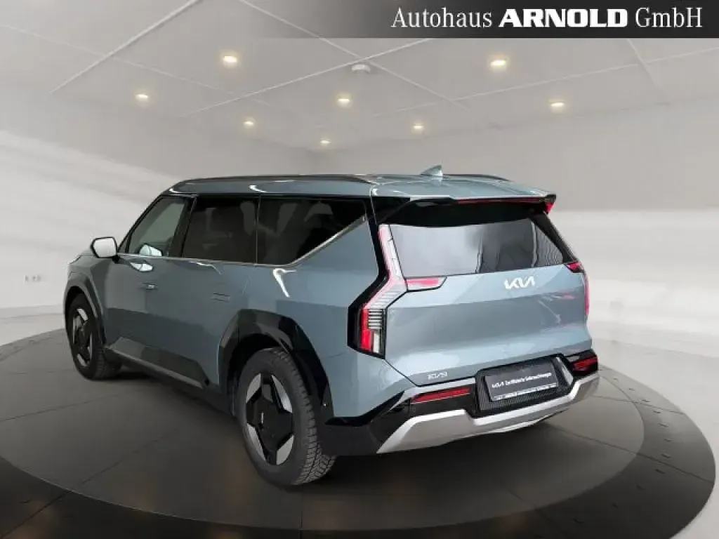 Gebraucht Kia EV9 283 kW (385 PS) 2025 Iceberg green (metallic) SUV