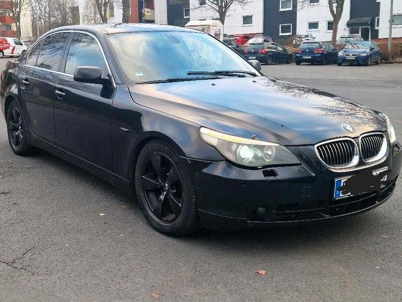 Gebraucht BMW 525 177 PS (130 kW) 2004 Schwarz Limousine