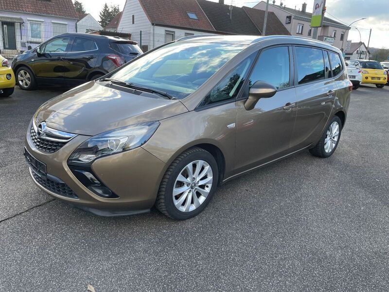 Champagner (m2) Gebraucht 2014 Opel Zafira Tourer Active Van / Kleinbus | 9.800 € (Fairer Preis) - Bild 1/4