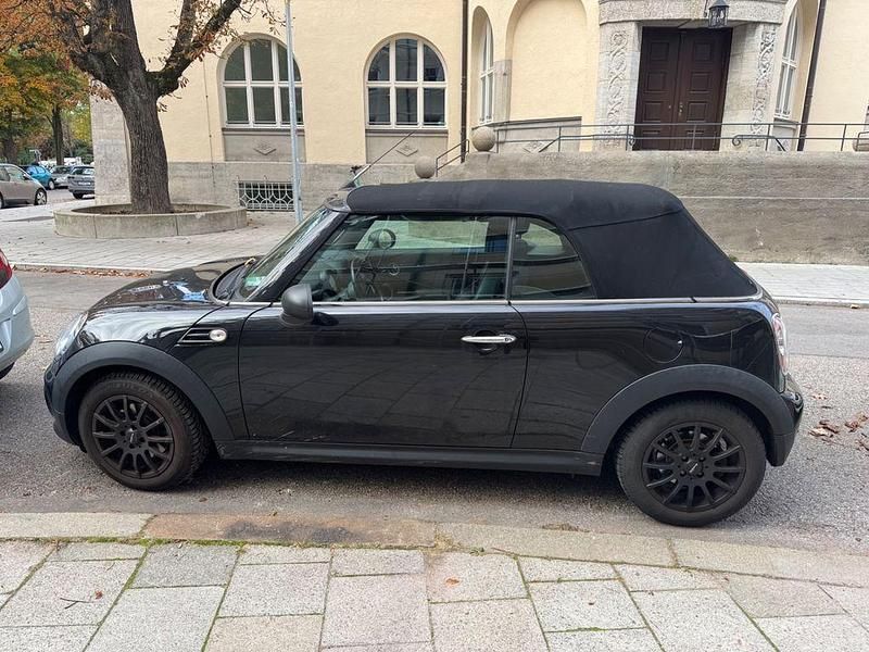 Schwarz Gebraucht 2014 Mini One Cabriolet Cabrio | 7.500 € (Fairer Preis) - Bild 1/4