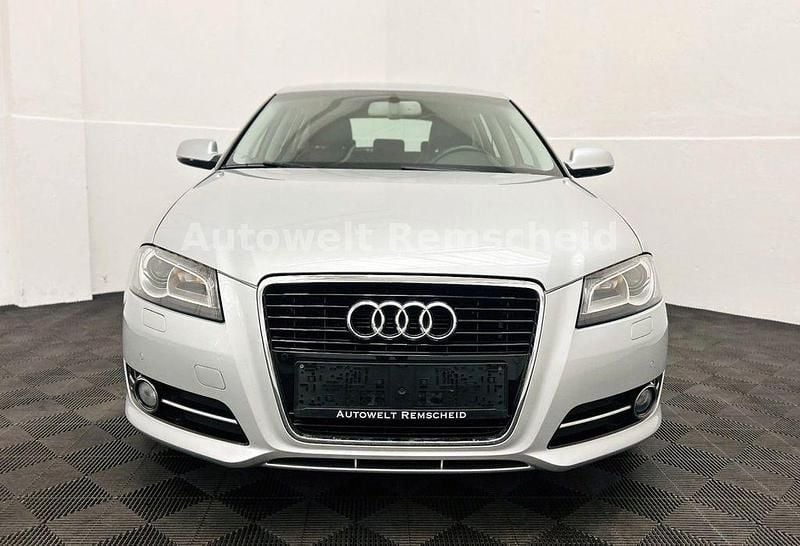 Używany Audi A3 Ambiente 200 KM (147 kW) 2012 Srebrny Hatchback