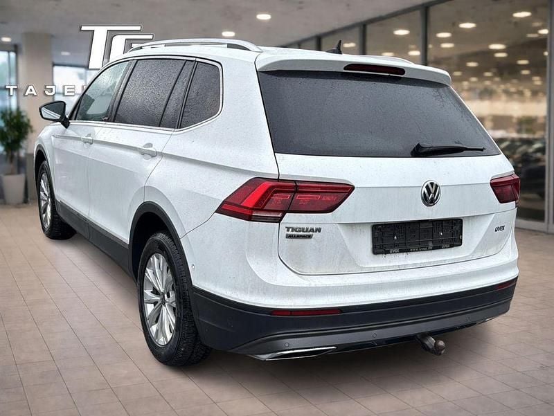 Gebraucht VW Tiguan Allspace United 150 PS (110 kW) 2021 Weiß SUV