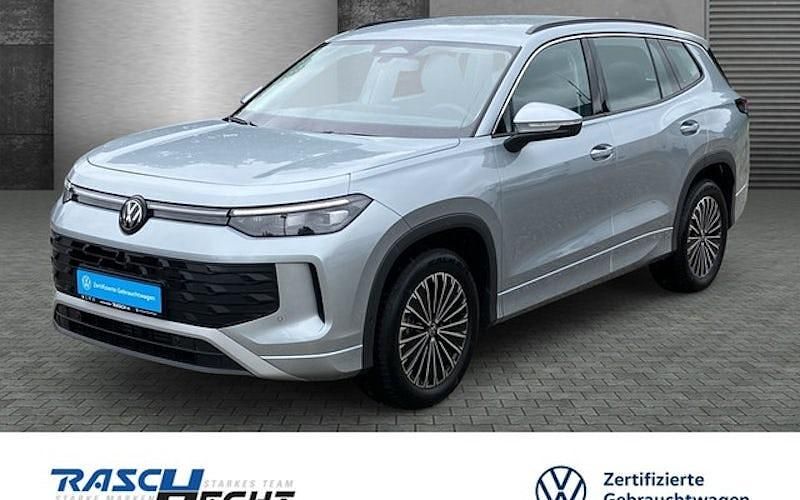 Silber Gebraucht 2025 VW Tiguan Allspace Life SUV | 45.930 € (Teuer) - Bild 1/4