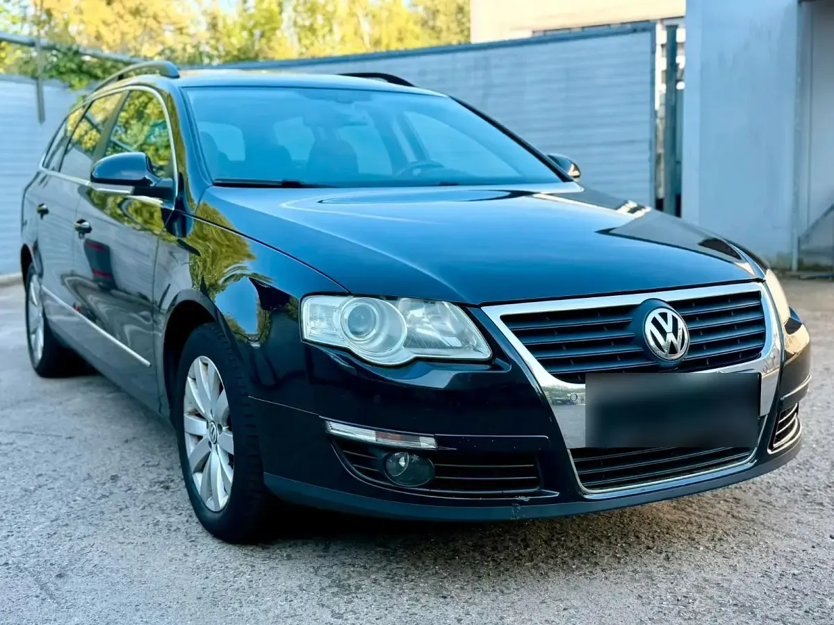 Gebraucht VW Passat 160 PS (117 kW) 2008 Schwarz Kombi
