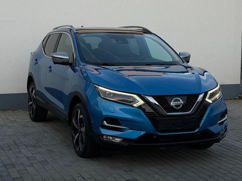 Gebraucht Nissan Qashqai Tekna+ 163 PS (119 kW) 2018 Blau SUV
