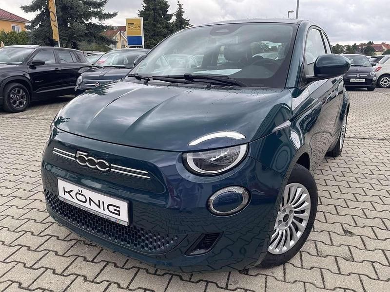 Gebraucht Fiat 500e 86 kW (118 PS) 2023 Grün Kleinwagen