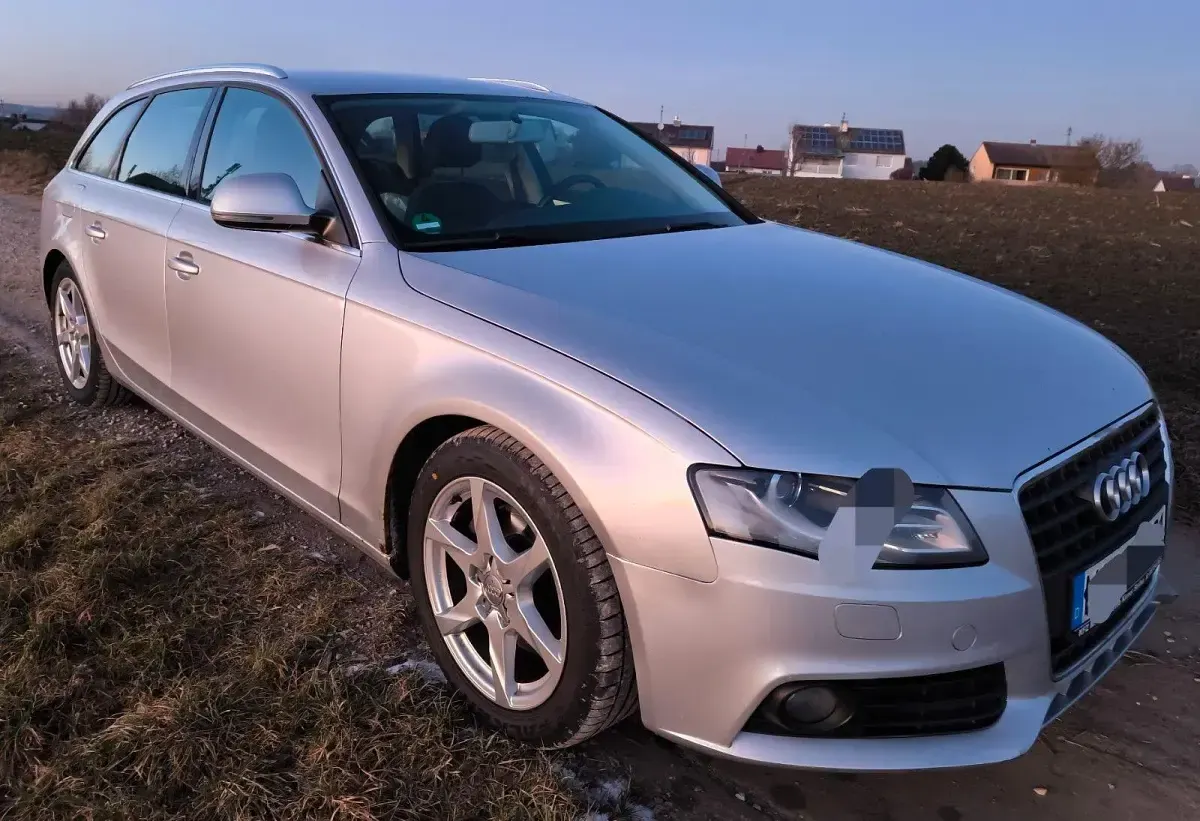 Używany Audi A4 Ambition 120 KM (88 kW) 2009 Srebrny Kombi