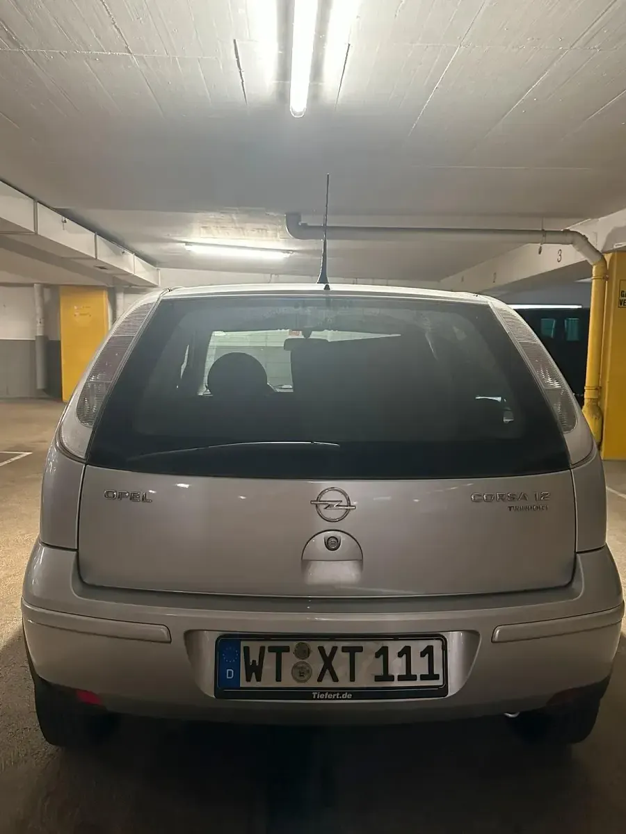 Gebraucht Opel Corsa 80 PS (58 kW) 2006 Silber Kleinwagen