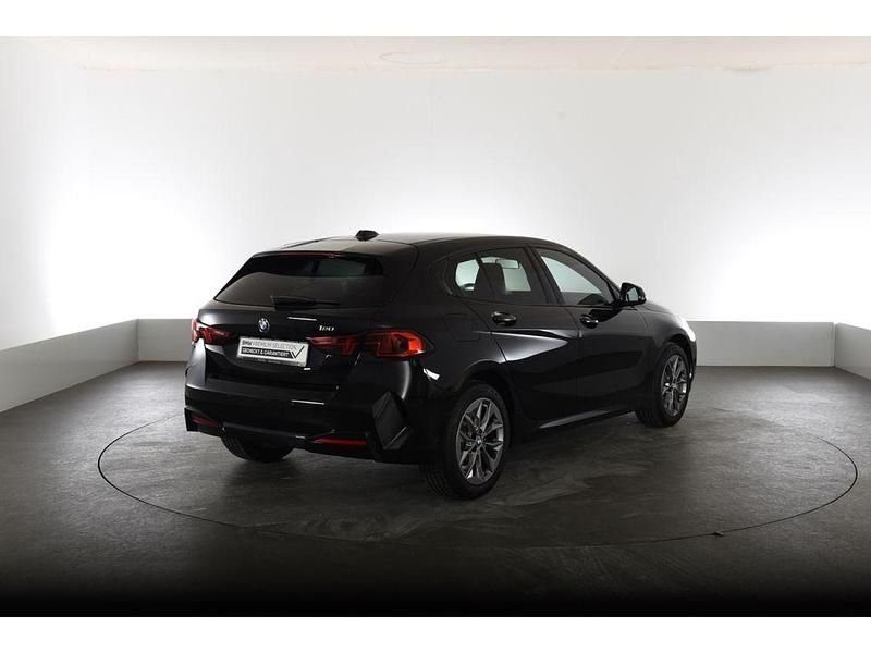 Gebraucht BMW 120 Performance 156 PS (114 kW) 2024 Schwarz Kleinwagen